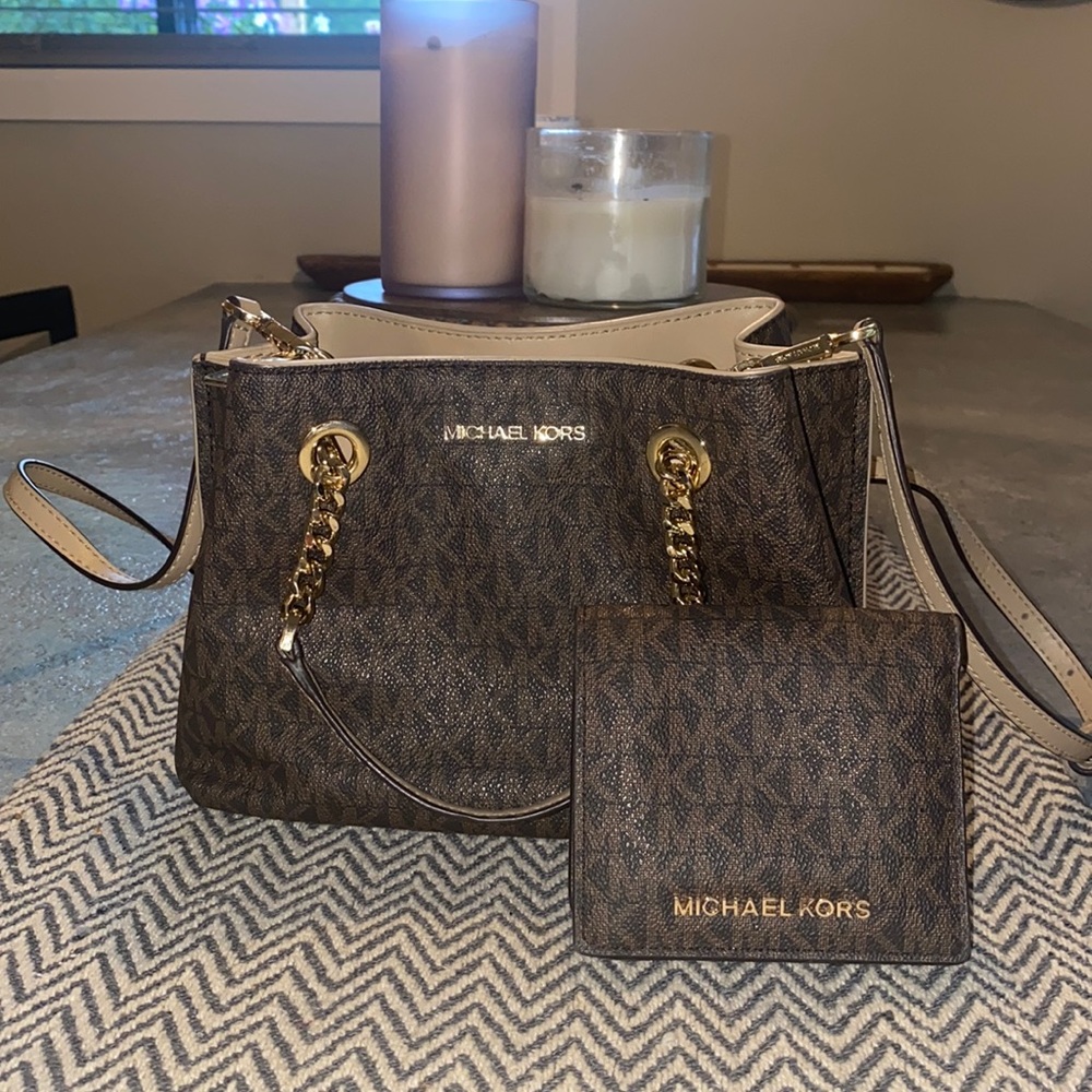 Micheal Kors Purse and Wallet